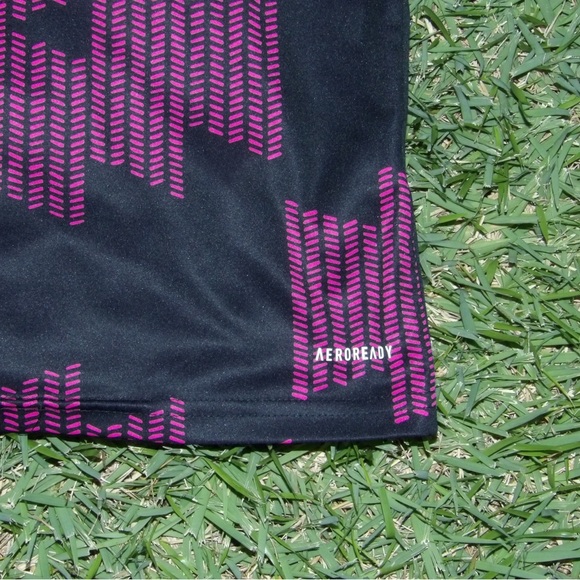 Mexico Home Jersey/ Adidas/ Size M/ Hot Pink and Black - Picture 4 of 5